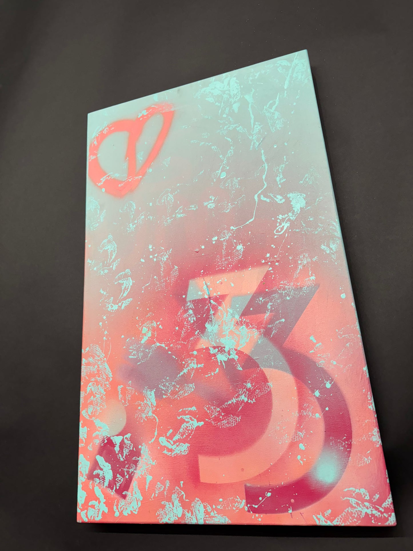 33B! .canvas
